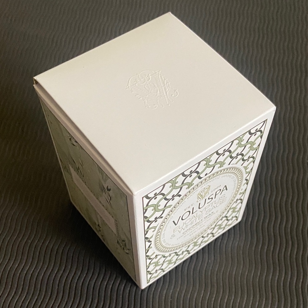 Voluspa Eucalyptus & White Sage Candle in White and Green - Picture 3 of 11